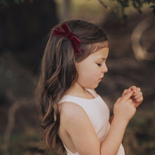 Plush - Velvet Bow on pom pom tulle